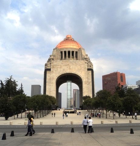 * Monument to the Revolution - Monumento alla Rivoluzione - Monumento a la Revolución