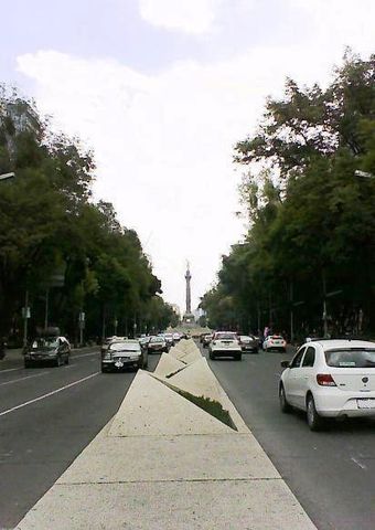 * - Paseo de la Reforma